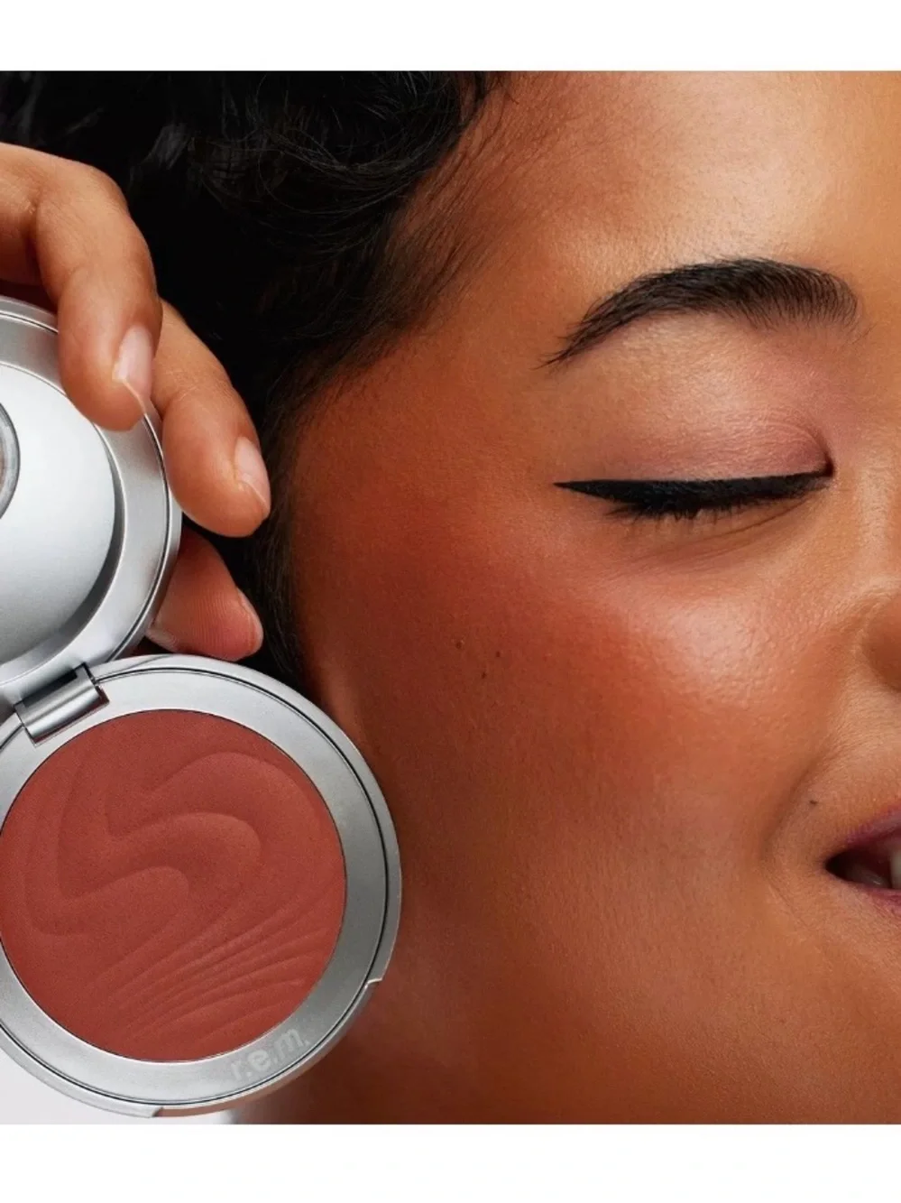 r.e.m. beauty Hypernova Satin Matte Blush FULL SIZE New - Picture 7 of 8